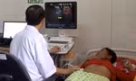 Chăm sóc sức khoẻ sinh sản cho người dân đồng bào dân tộc thiểu số. Ảnh: PV/Vietnam+