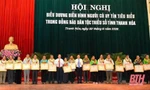 Biểu dương người có uy tín tiêu biểu trong đồng bào dân tộc thiểu số Thanh Hóa năm 2020 ( Ảnh Báo Thanh Hóa)
