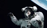 Tại sao NASA cho phép phi hành gia nam ở trên vũ trụ lâu ngày hơn nữ phi hành gia? 