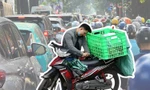 Nhiều shipper và tài xế công nghệ nghỉ Tết sớm, "tắt app về quê" sạc năng lượng