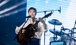 Fan Dương Domic nhận lời khen vì làm rõ nghi vấn "trộm" phương pháp stream của ARMY