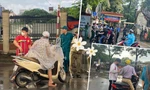 Hà Nội: Thời tiết mát mẻ, sĩ tử tinh thần thoải mái sẵn sàng thi tốt nghiệp