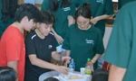 Scribbles' Camp 2023: Teen Ams mở trại Hè khoa học, dạy các bạn nhỏ tạo cầu vồng