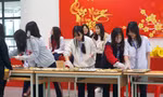 Teen Ams mở tiệc bánh cực xịn, doanh thu gửi quỹ từ thiện, lan tỏa ngọt ngào