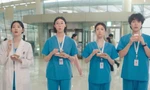 Resident Playbook tập 3, 4: Yi Young tiến tới, cameo "Cá hố" kéo mốc rating mới