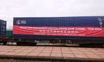 Một trong những toa tàu trong chuyến tàu liên vận container đầu tiên