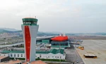 Sân bay Vân Ðồn (Quảng Ninh) hiện là sân bay duy nhất do tư nhân đầu tư khai thác
