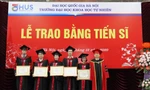 Một buổi lễ trao bằng tiến sĩ năm 2020 (ảnh chụp trước 27/4). ẢNH: DIỆP AN