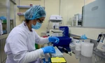 Ngành y tế TPHCM đang chủ động giám sát phát hiện các biến chủng của COVID-19. Ảnh: Vân Sơn