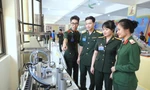 Học viện Kỹ thuật Quân sự luôn có nhiều công trình nghiên cứu khoa học trẻ mang hiệu quả ứng dụng thiết thực. ẢNH: NGUYỄN MINH