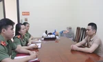 Khi về quê, anh Quyết đến trình diện, khai báo với cơ quan công an. Ảnh: Duy Chiến