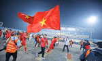 Sau 10 năm chờ đợi, bóng đá Việt Nam một lần nữa đăng quang tại AFF Cup 2018 sau trận chung kết lượt về trên sân Mỹ Đình. Ảnh: Như Ý