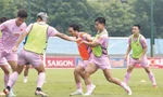 HLV Kim Sang-sik lại gặp khó khăn do kế hoạch chuẩn bị cho ASEAN Cup 2024 bị xáo trộn. Ảnh: Anh Đoàn