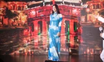 Chiếc áo dài Hoa hậu Tiểu Vy diện được mua với giá 80 triệu để ủng hộ Đà Nẵng chống dịch