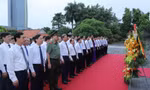 Đoàn đại biểu tỉnh Thanh Hóa dâng hương tưởng niệm Chủ tịch Hồ Chí Minh
