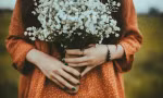 Người bạn tốt nhất của chính mình ư? Cứ soi gương đi, em sẽ thấy!