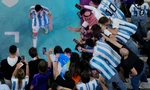 Fan Argentina muốn Messi làm... tổng thống