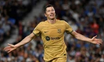 Lewandowski bừng sáng, Barca 'đáp trả' Real Madrid