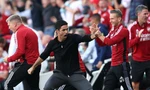 HLV Arsenal dành chiến thắng ở derby London để 'tạ lỗi' với fan