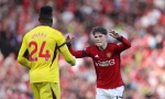 Bị đồng đội ví là khỉ đột, thủ môn MU vẫn ra sức bảo vệ