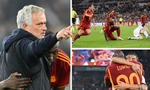 Lukaku ôm Mourinho khóc nức nở sau màn thể hiện điên rồ
