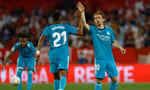 Thắng ngược 3-2, Real Madrid chạm tay vào ngai vàng La Liga