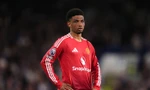 Ngôi sao MU dùng ‘ngón tay thối’ với CĐV sau trận thua ASEAN All Stars