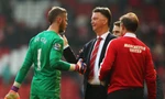 Van Gaal khuyên Ten Hag: 'Đừng dại mà đến MU'