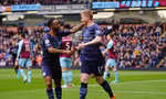 Man City thắng nhàn, tiếp tục đua song mã cùng Liverpool 