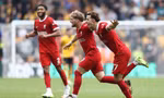 Liverpool ngược dòng đánh bại Wolves, tạm dẫn đầu bảng xếp hạng