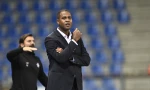 Patrick Kluivert nhận thông điệp cảnh báo ngay khi dẫn dắt tuyển Indonesia