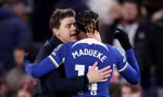 Chelsea thoát hiểm phút chót trước đội nhóm cuối