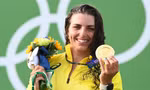 VĐV Australia giành HCV Olympic nhờ... bao cao su