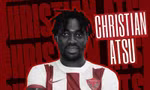 Cựu tiền vệ Chelsea được đưa ra khỏi đống đổ nát trong tình trạng sức khỏe yếu