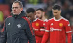 HLV Rangnick phản ứng khi MU bị Scholes chỉ trích