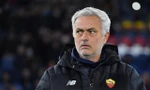 Roma nhọc nhằn có 1 điểm, Mourinho lại mắng học trò