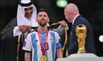 Áo choàng hoàng gia của Messi có giá hàng ngàn USD vẫn 'cháy hàng'