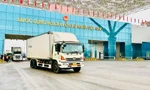 Việt Nam - Trung Quốc thông quan hơn 750 tấn hàng qua cửa khẩu Móng Cái 