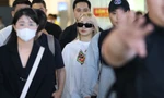 "Chị đại" CL có mặt tại sân bay Nội Bài, giây phút bùng nổ tại concert đã rất gần