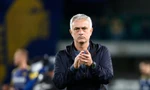 HLV Mourinho đứt chuỗi 6 trận thắng với Roma