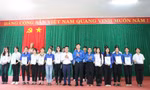 Chủ tịch T.Ư Hội Sinh viên Việt Nam trao 20 suất học bổng cho sinh viên tỉnh Đắk Lắk