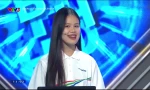 Nữ sinh Thái Nguyên 'chào' với 5 thứ tiếng trên sóng Olympia