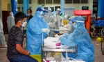 TPHCM lấy mẫu xét nghiệm COVID-19 (ảnh: HCDC)