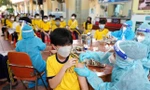 Tiêm ngừa vắc xin COVID-19 cho học sinh tại TPHCM (ảnh: HCDC)