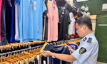 Quản lý thị trường TPHCM liên tiếp phát hiện hàng giả, hàng lậu