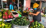 Các mặt hàng nông sản đang tấp nập đổ về TPHCM