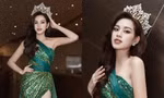 Hoa hậu Đỗ Thị Hà tung ảnh mặc váy dạ hội lộng lẫy, khoe trình catwalk cực đỉnh