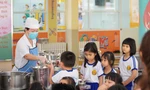 6 trường học ở TPHCM tổ chức lại bữa ăn bán trú từ đầu tuần sau