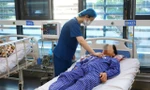 Cấp cứu người ngộ độc nấm ở Lạng Sơn. Ảnh: BV