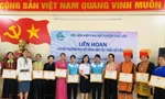 Khen thưởng phụ nữ tiêu biểu ở Cao Lộc.
